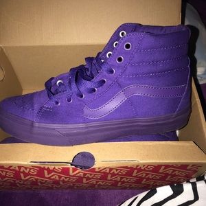 Women’s high top vans
